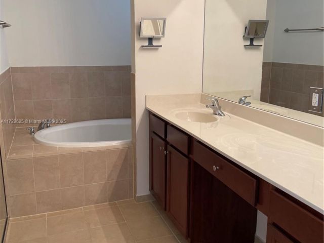 Home for sale at 15340 SW 176th Ln - photo 5715517