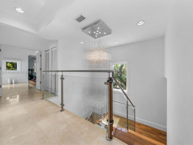 Home for sale at 6 Coconut Ln - photo 5573689