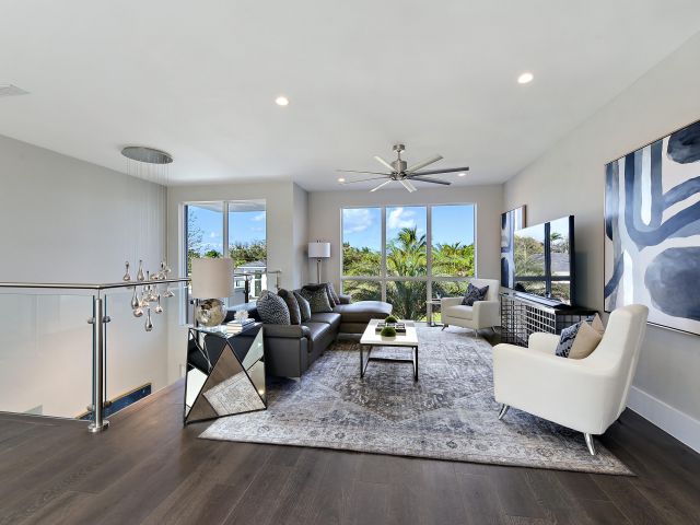 Home for sale at 2627 NE 14th Street - photo 6801773