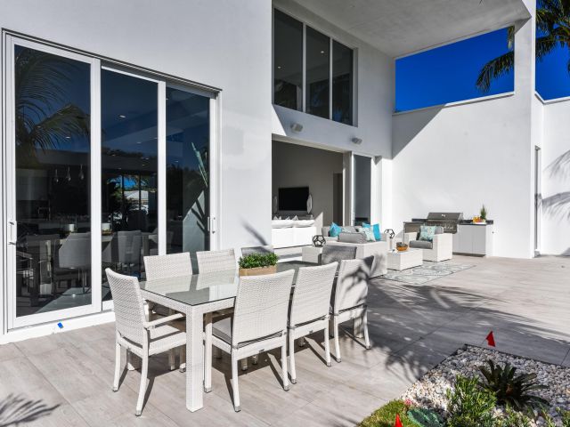 Home for sale at 2627 NE 14th Street - photo 6801786