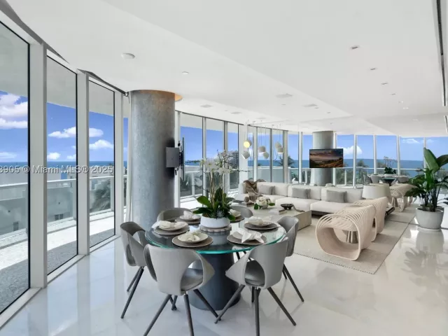 3-bedroom condo for sale in Miami Beach - 100 S Pointe Dr 606 - MondialRealty