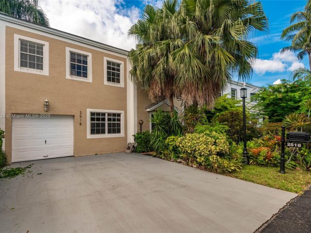 Home for sale at 2518 NE 206th Ter - photo 5909615