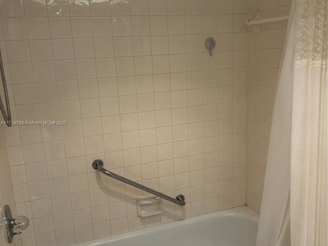 Apartment for sale  Unit #2217 - photo 5734505