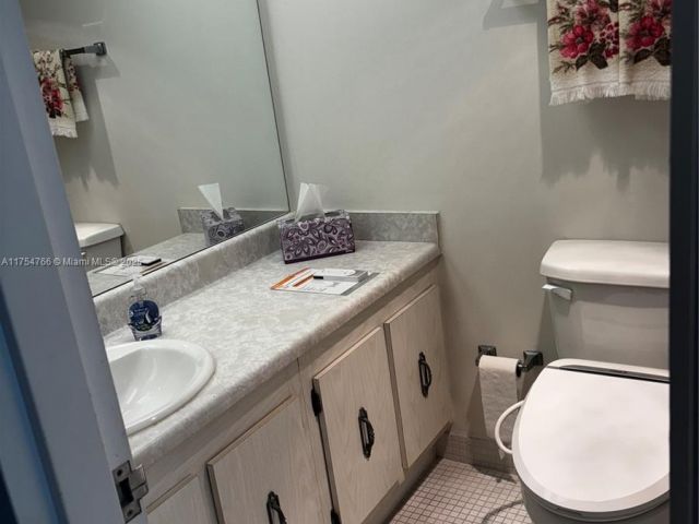 Apartment for sale  Unit #2217 - photo 5734506