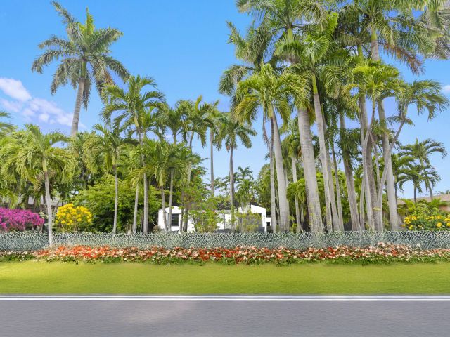 Home for sale at 1521 NE 5th Terrace - photo 6550005