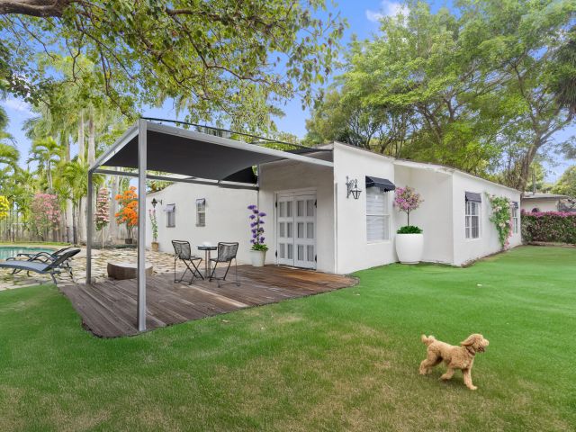 Home for sale at 1521 NE 5th Terrace - photo 6550009