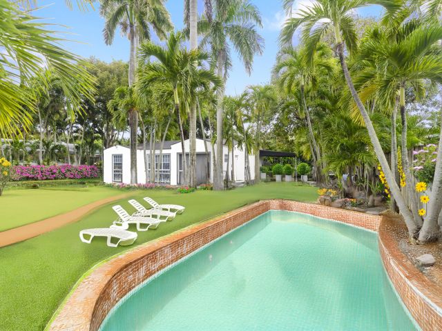 Home for sale at 1521 NE 5th Terrace - photo 6550013