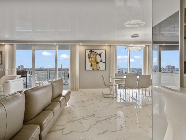 Apartment for sale  Unit #1607 - photo 5662489