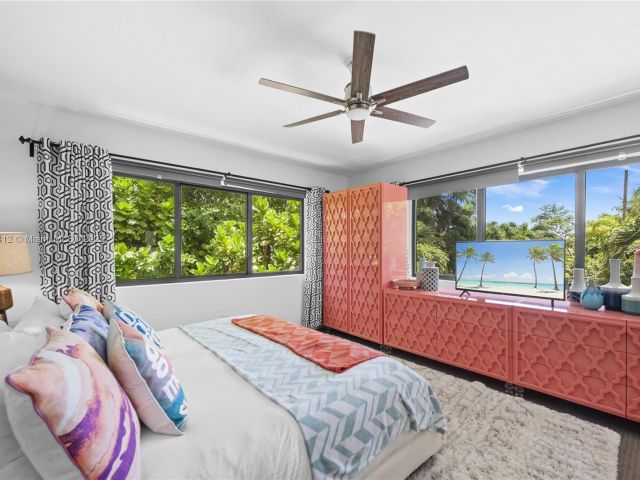 Home for rent at 1210 NE 89th St - photo 5694086