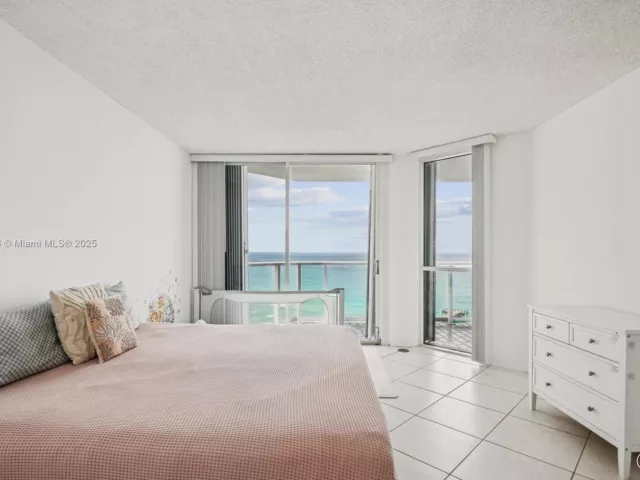 Apartment for sale  Unit #2035 - photo 5649376