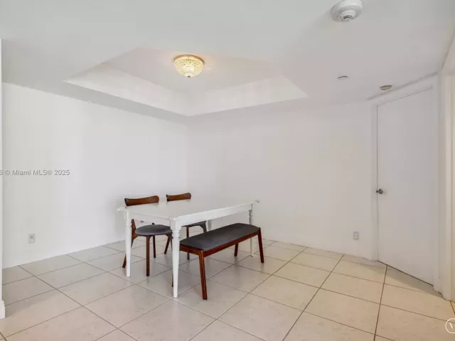 Apartment for sale  Unit #2035 - photo 5649379