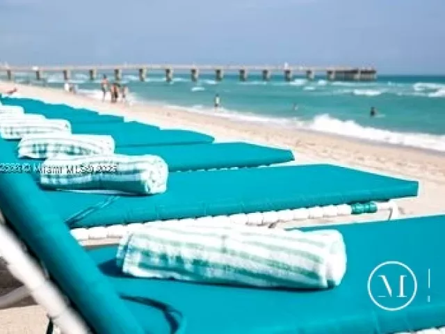 2-bedroom condo for sale in Sunny Isles Beach - 16485 Collins Ave 2035 - MondialRealty