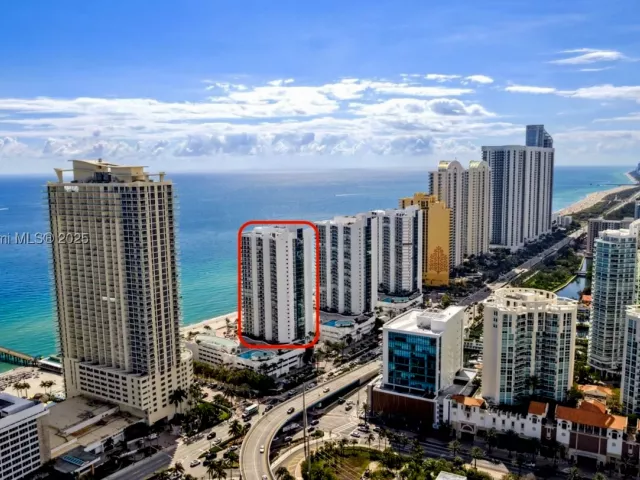2-bedroom condo for sale in Sunny Isles Beach - 16485 Collins Ave 2035 - MondialRealty
