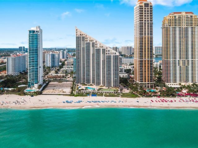 Apartment for sale  Unit #3701 - photo 5652671