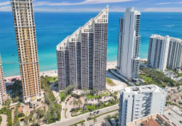 Apartment #3701 at Pinnacle