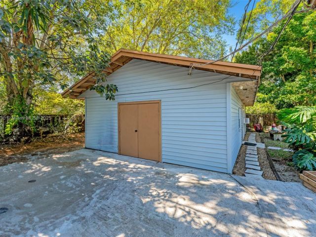 Home for sale at 22908 SW 155th Ave - photo 5808520