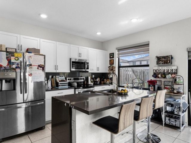 3-bedroom home for sale in Homestead - 25020 SW 108th Ave 25020 - MondialRealty