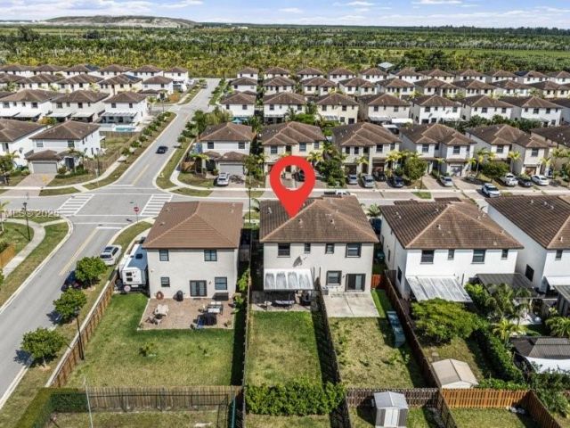 3-bedroom home for sale in Homestead - 25020 SW 108th Ave 25020 - MondialRealty