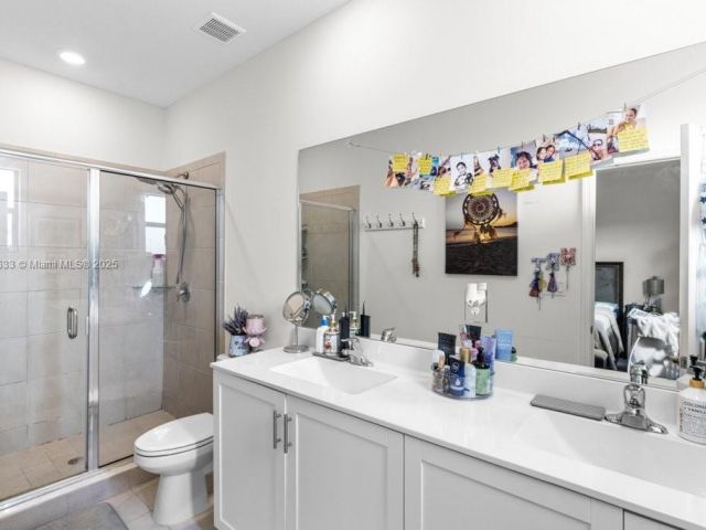 3-bedroom home for sale in Homestead - 25020 SW 108th Ave 25020 - MondialRealty