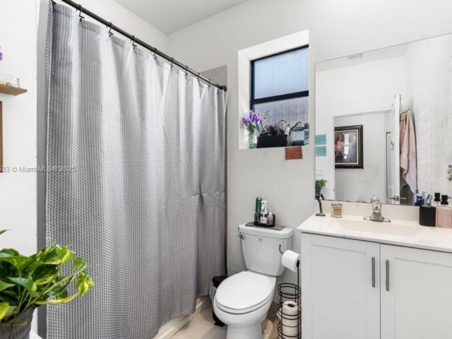 3-bedroom home for sale in Homestead - 25020 SW 108th Ave 25020 - MondialRealty