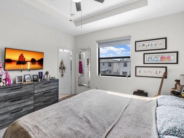 3-bedroom home for sale in Homestead - 25020 SW 108th Ave 25020 - MondialRealty
