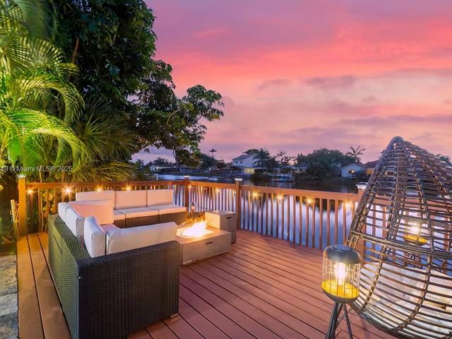 Home for sale at 21250 NE 23rd Ave - photo 6197190