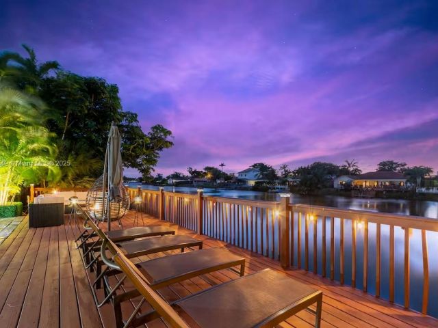 Home for sale at 21250 NE 23rd Ave - photo 6197191