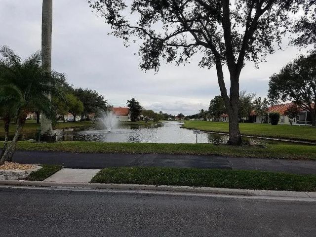 Home for sale at 8045 Clear Shores Cir - photo 5758733