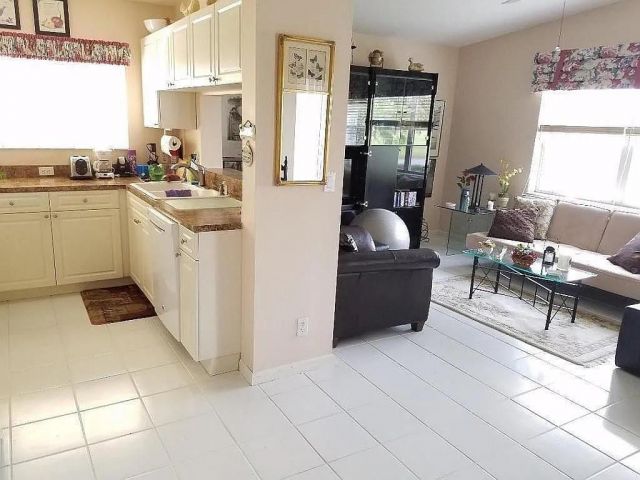 Home for sale at 8045 Clear Shores Cir - photo 5758749