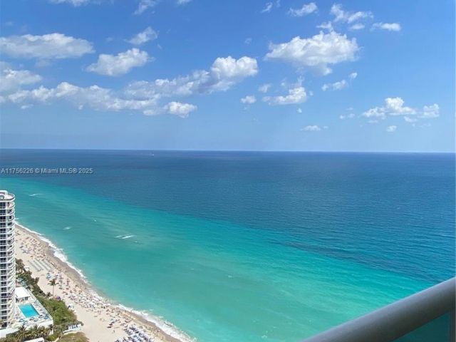 Apartment for sale  Unit #3609 - photo 5696795