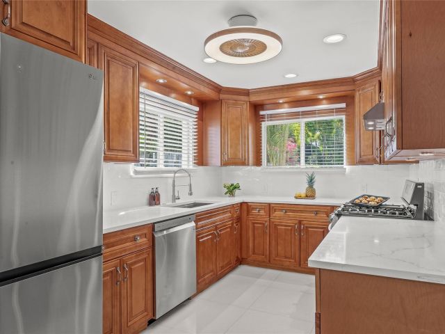 Home for rent at 1500 Florida Ave - photo 5752726