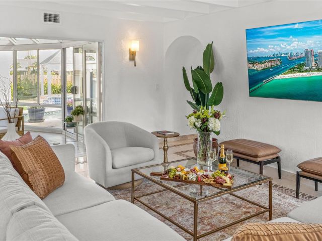 Home for rent at 1500 Florida Ave - photo 5752733