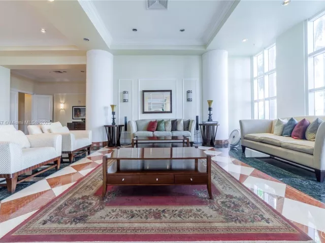 Apartment for sale  Unit #606 - photo 5671966