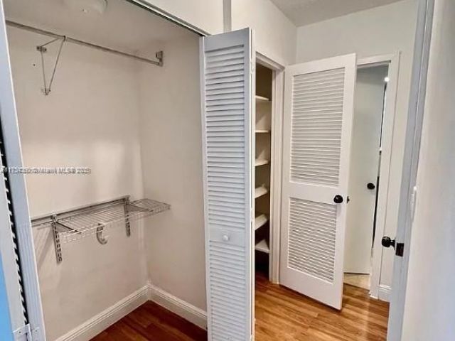 Apartment for sale  Unit #211 - photo 5662458