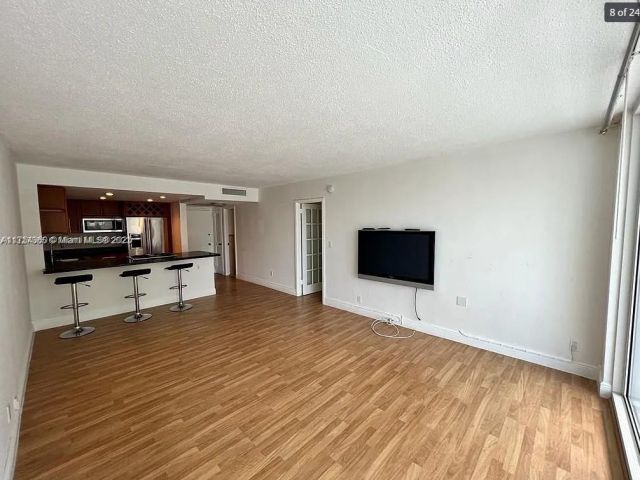 1-bedroom condo for sale in Hallandale Beach - 2030 S Ocean Dr 211 - MondialRealty