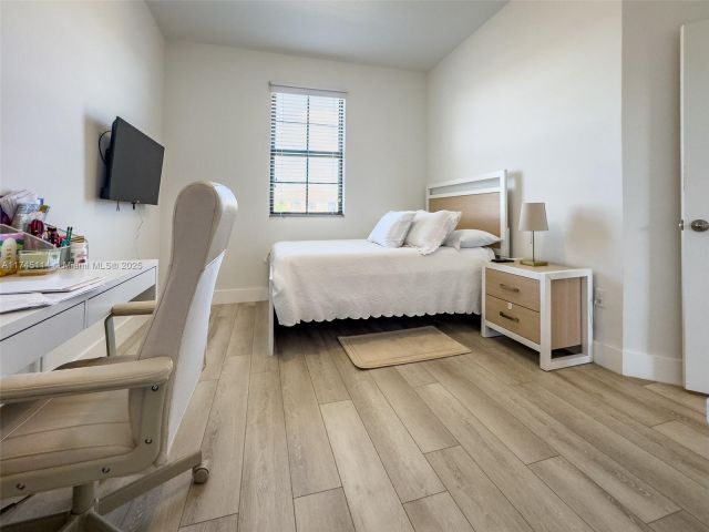 Home for sale at 686 NE 191st Ter - photo 5991035