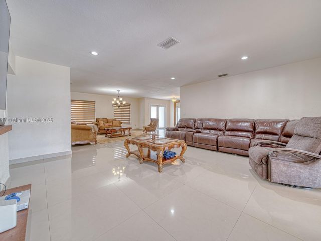 Home for sale at 19390 SW 312th St - photo 5599298