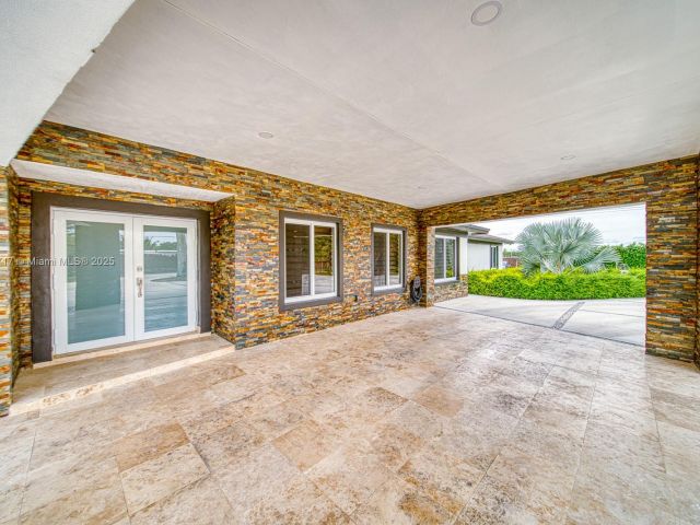 Home for sale at 19390 SW 312th St - photo 5599303