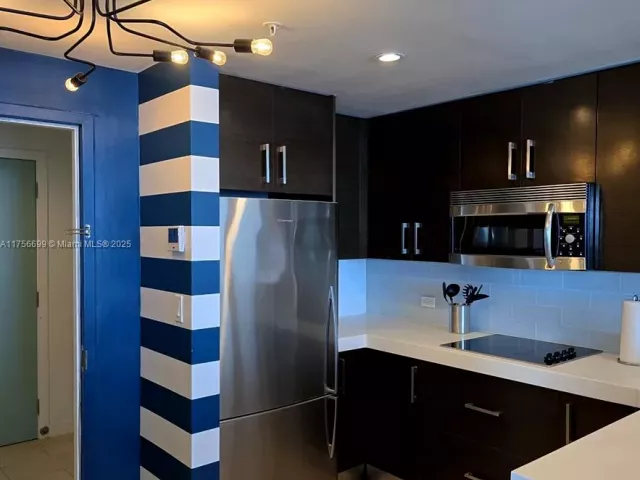 Apartment for sale  Unit #1402 - photo 5656570