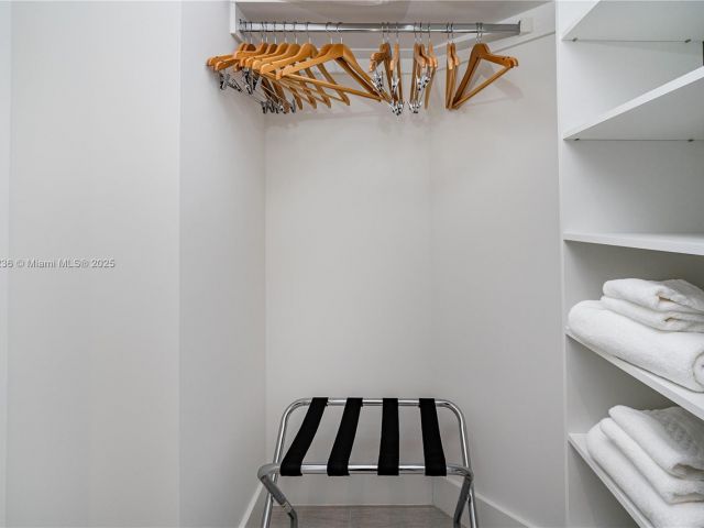 Apartment for sale  Unit #R1609 - photo 5628189