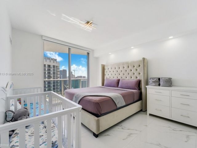 Apartment for sale  Unit #4904 - photo 5696830