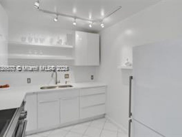 Apartment for sale  Unit #1923 - photo 5921711