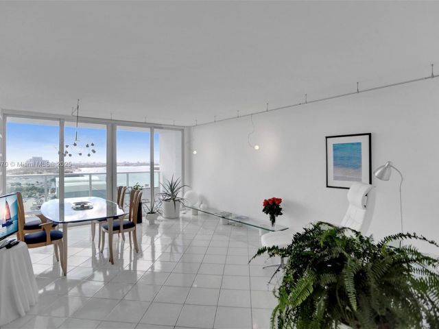 Apartment for sale  Unit #1923 - photo 5921715