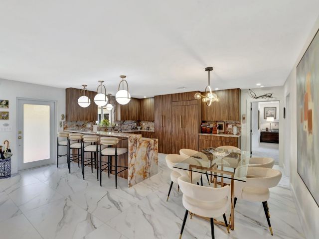 Home for sale at 1981 Coral Gardens Drive - photo 5710744