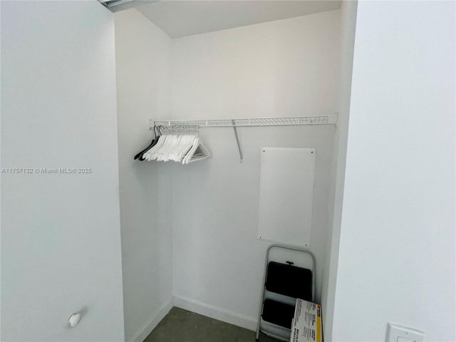 Apartment for rent  Unit # - photo 7467984