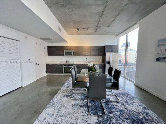 Apartment for rent  Unit # - photo 7467987