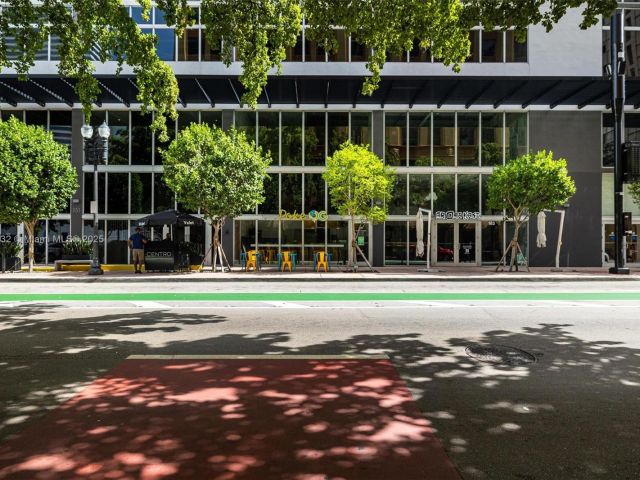 Apartment for rent  Unit # - photo 7467990