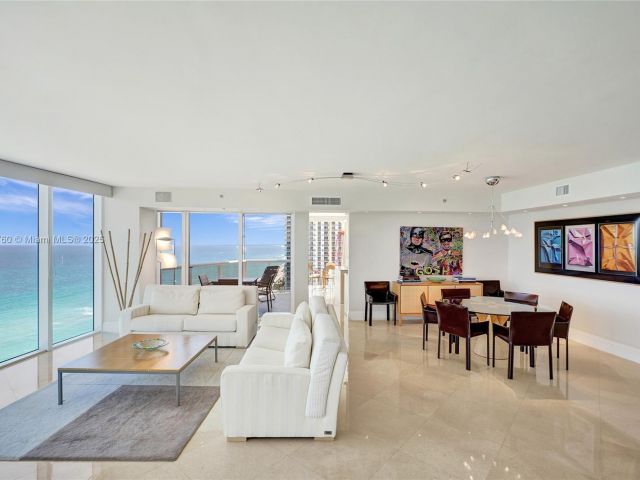 Apartment for sale  Unit #1901 - photo 5671165