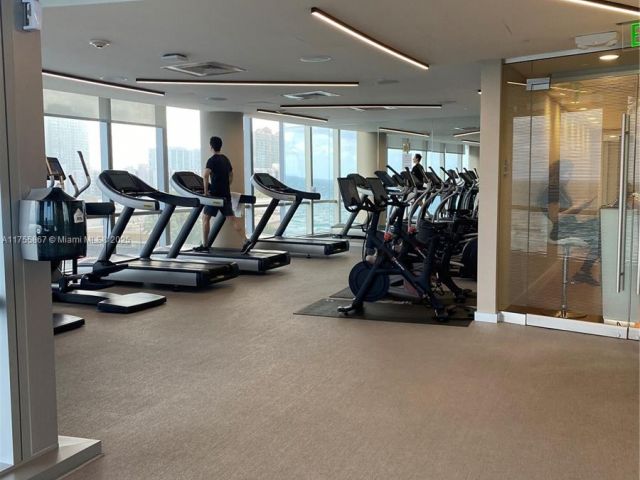 Apartment for sale  Unit #1906 - photo 5777377