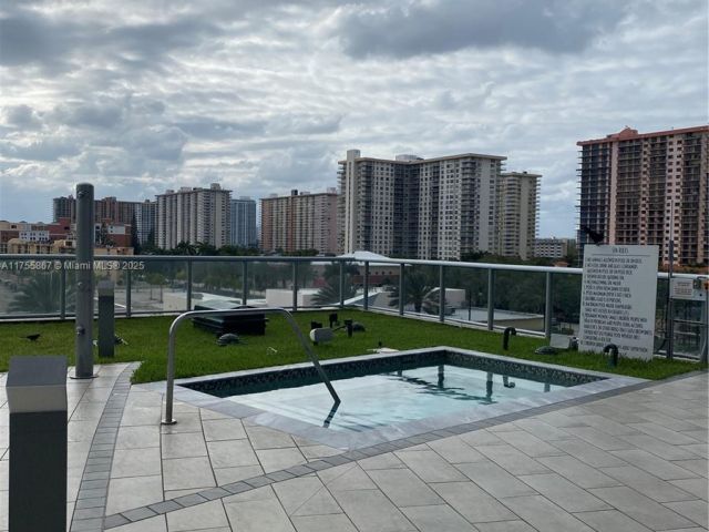 Apartment for sale  Unit #1906 - photo 5777380